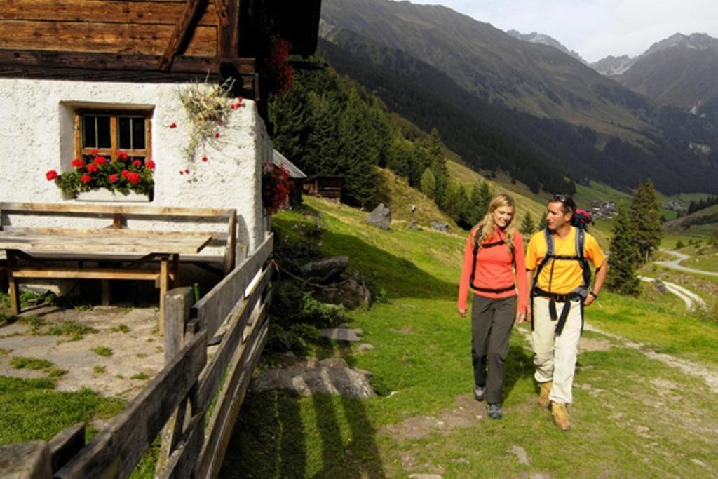 Appart Pfeifer Apartment Neustift im Stubaital Exterior photo